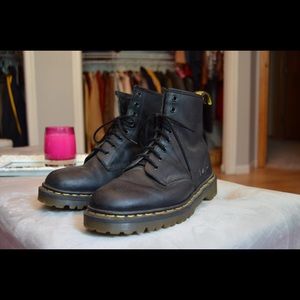 Dr. Martens Combat Boot
